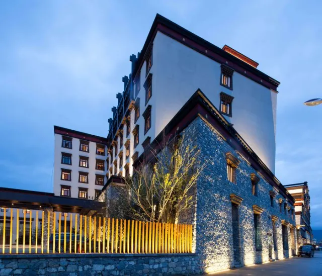 Hilton Garden Inn Shangri-La - photo 2