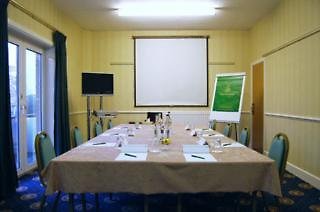 Premier Inn Southampton Cumberland Place Hotel - photo 4