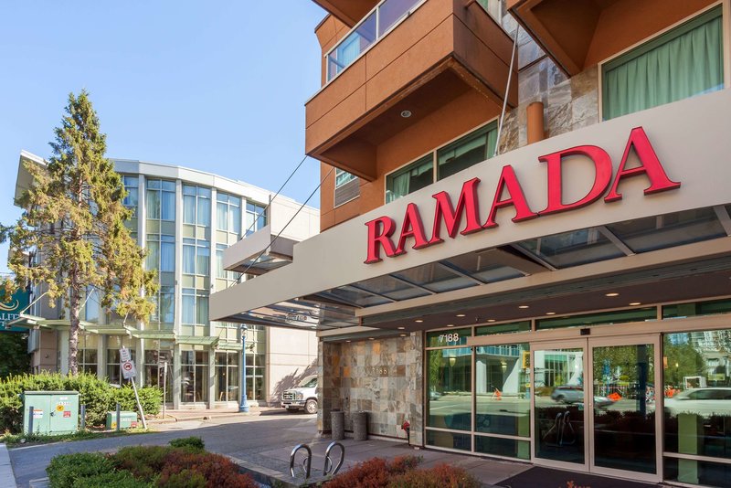 Ramada by Wyndham Vancouver Airport - photo 1