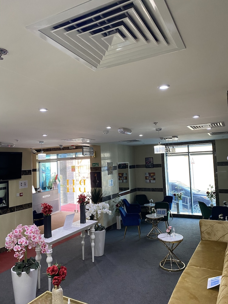 Bareen Hotel - photo 1