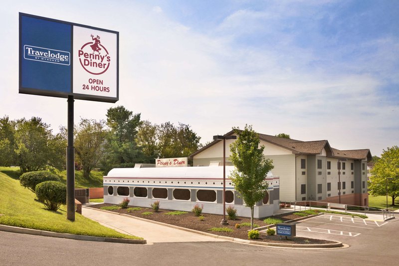 Travelodge by Wyndham Brunswick near Frederick - photo 1