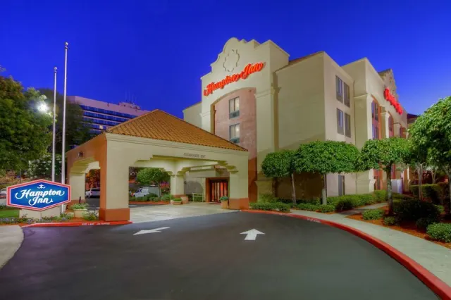 Hampton Inn Milpitas - photo 3