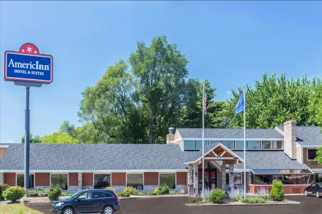 AmericInn by Wyndham Chippewa Falls, Wisconsin