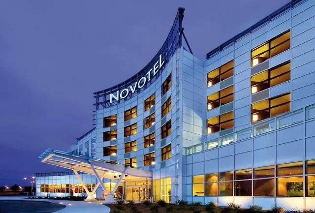 Novotel Montreal Airport - foto 2