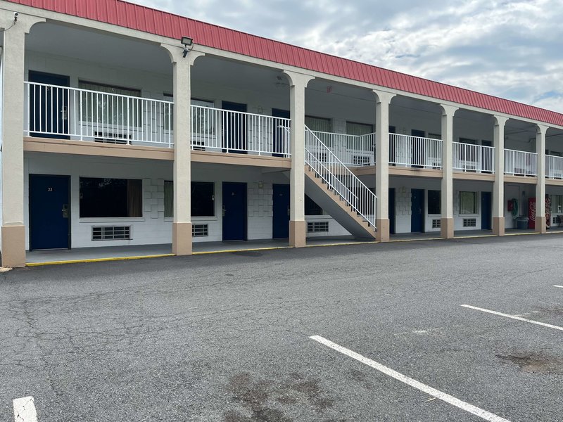 Red Carpet Inn & Suites Culpeper - foto 1