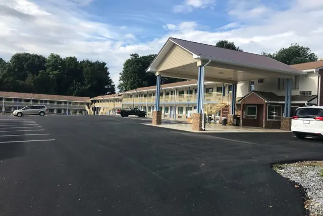 Days Inn by Wyndham Charles TownHarpers Ferry, West Virginia