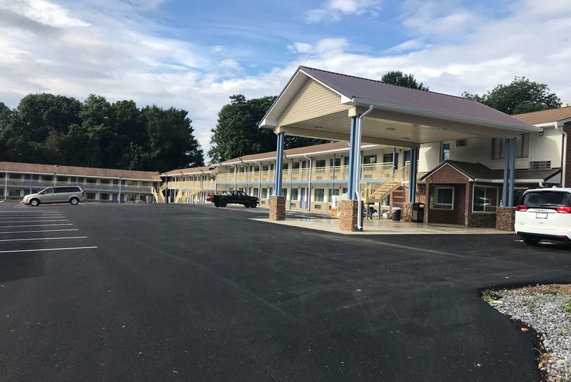 Days Inn by Wyndham Charles TownHarpers Ferry - photo 1