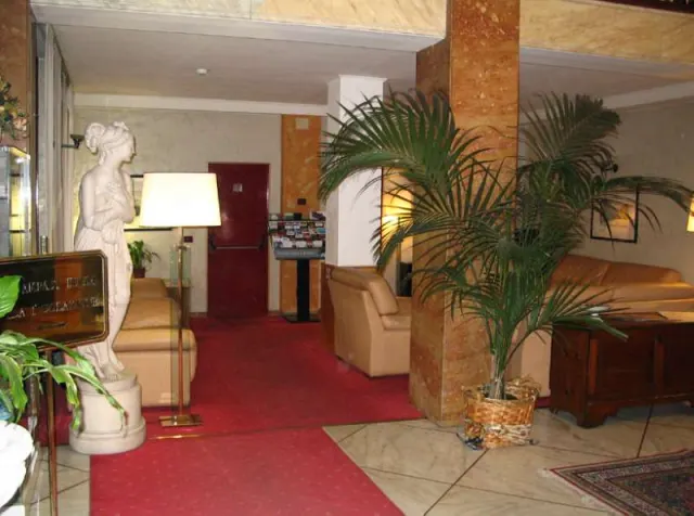 Smart Hotel Central Station - photo 3