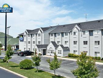 Days Inn  Suites by Wyndham Lafayette IN - photo 1