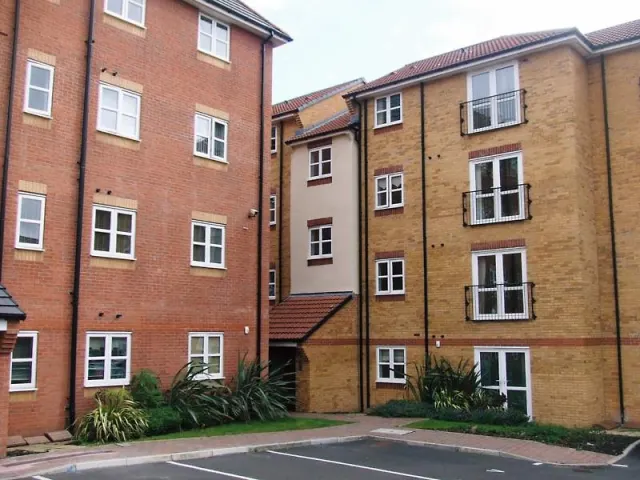 Aigburth - photo 2