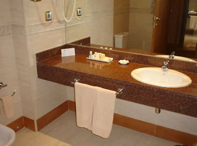 Hotel Senator - photo 4