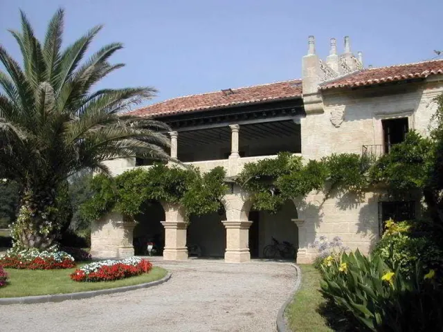 Domus Selecta Palacio De Caranceja - photo 2