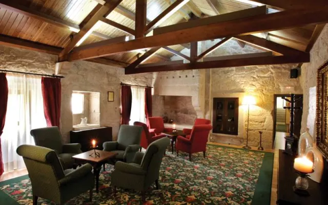 Pousadas de Compostella Hotel de Pazo Lestrove - foto 2