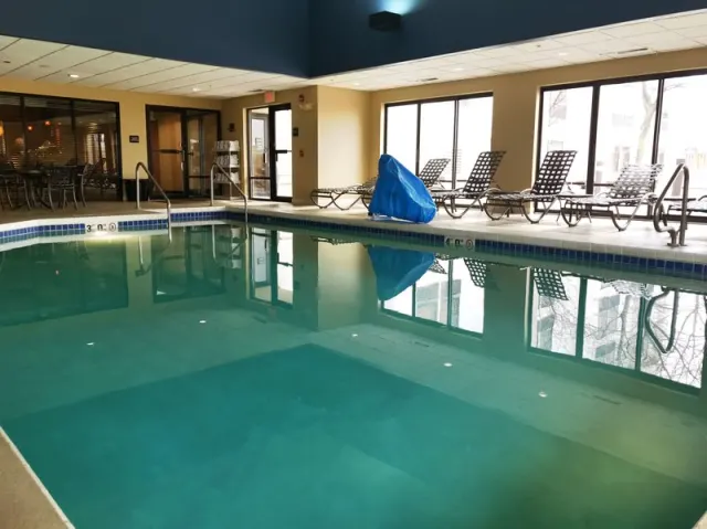 Spark by Hilton Green Bay - photo 4