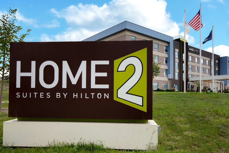 Home2 Suites by Hilton Grand Rapids Airport - photo 1