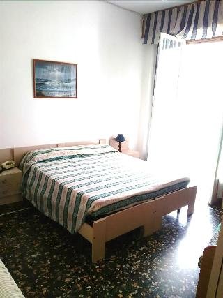 Hotel Gino, Noli