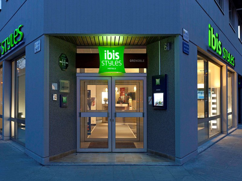 Ibis Styles Grenoble Centre Gare - photo 1
