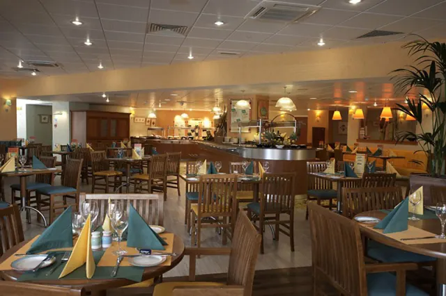 ibis London Earls Court - photo 4