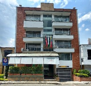 Florencia Plaza, Medellin