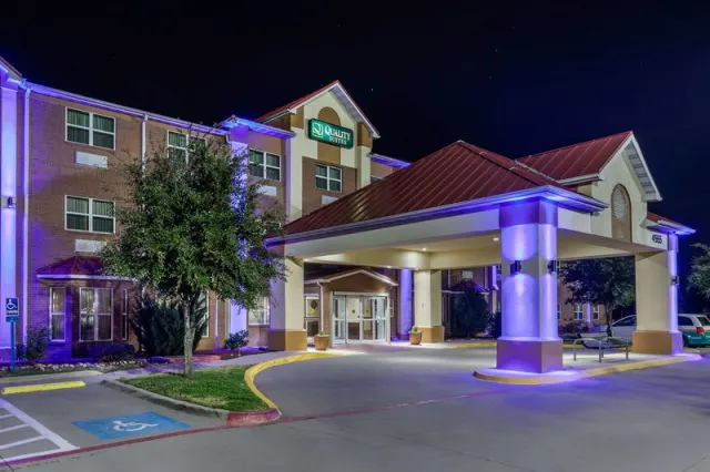 Quality Suites Addison-Dallas - larawan 3