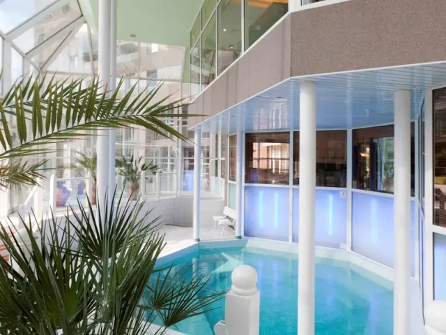 Mercure Grenoble Centre Président Hotel, The French Alps