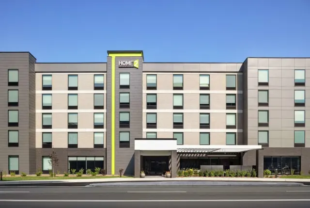 Home2 Suites by Hilton Milwaukee West, Wisconsin
