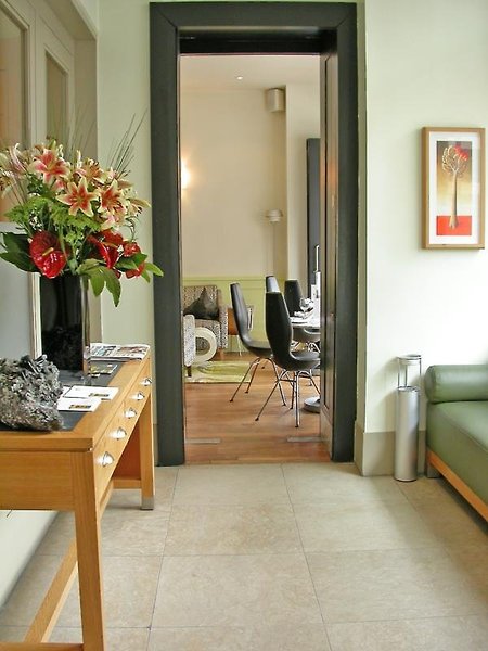 Bedford Corner - photo 2