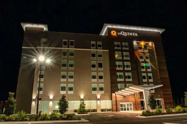 La Quinta Inn & Suite by Wyndham Lake City - foto 3