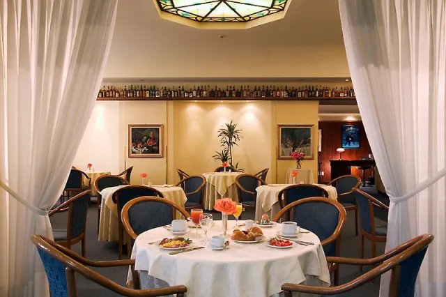 Hotel Emilia - fotografija 4