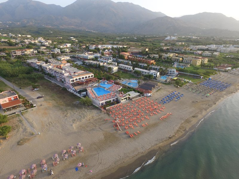 Kournas Village Beach Hotel - photo 1