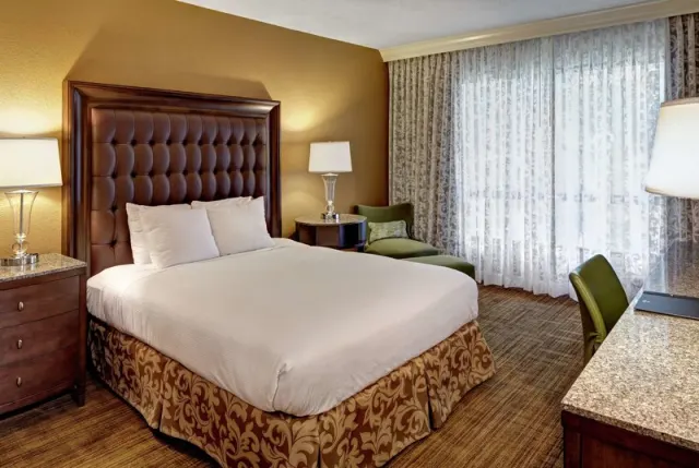 Hilton St Louis Airport - photo 3