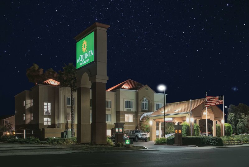 La Quinta Inn & Suites Napa Valley - photo 1