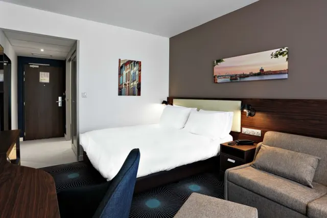 Hampton by Hilton Toulouse Airport - foto 3