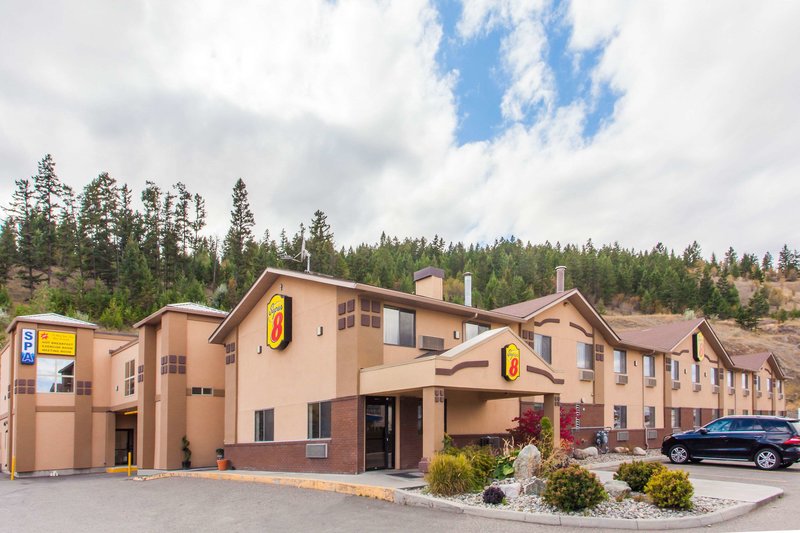 Super 8 by Wyndham Kamloops On The Hill - photo 1