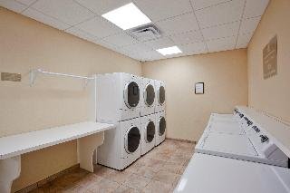 Candlewood Suites Norfolk Airport, Norfolk