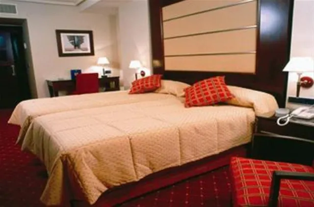 Hotel Sevilla Center - photo 3