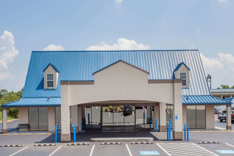 Days Inn by Wyndham Owensboro - photo 1