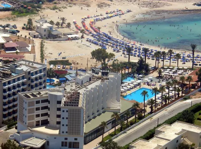 Pavlo Napa Beach Hotel - photo 2