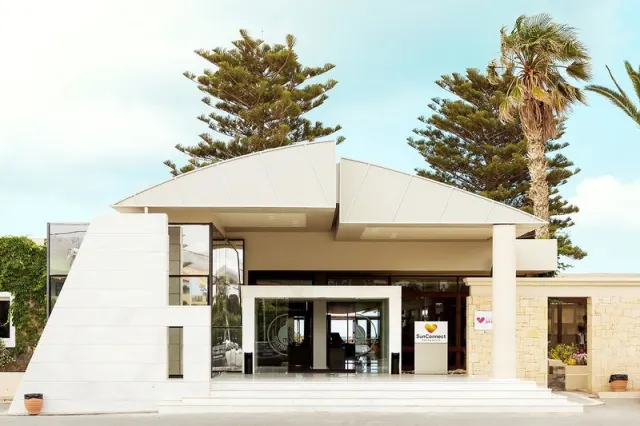 Marina Beach Motel - photo 3