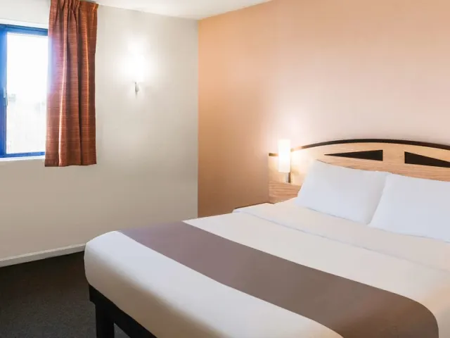 ibis Chesterfield Centre - Market Town Hotel - photo 3