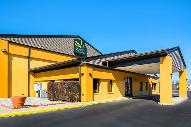 Quality Inn & Suites Greensburg I-74 - снимка 4