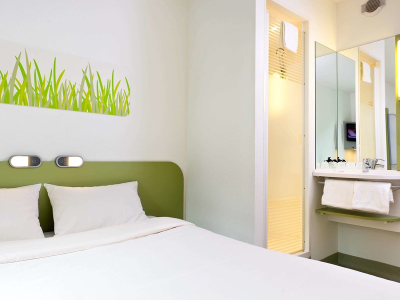 ibis budget Versailles Coignières - photo 1