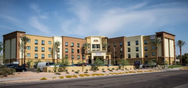 Hampton Inn Suites TempePhoenix Airport, Arizona