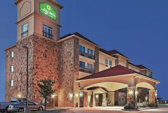 La Quinta Inn & Suites by Wyndham McKinney - foto 4