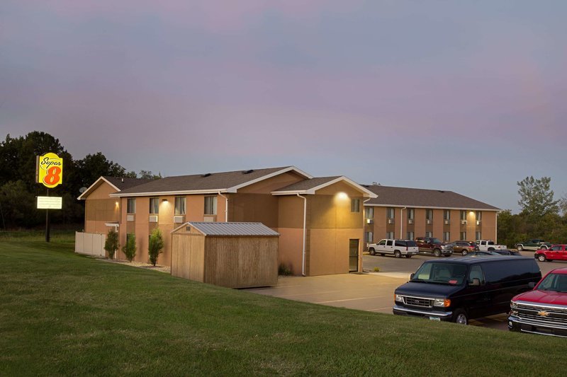 Quality Inn Oskaloosa - photo 1