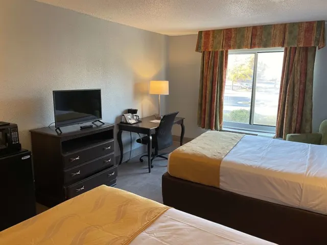 SureStay Plus Hotel by Best Western Durham Medical Center - photo 3