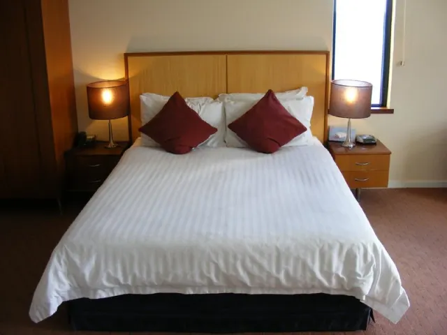 Ocean Beach Hotel - photo 3
