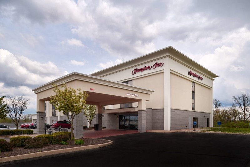 Hampton Inn Shelbyville - photo 1