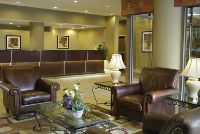 Holiday Inn Express Toronto Downtown - photo 2