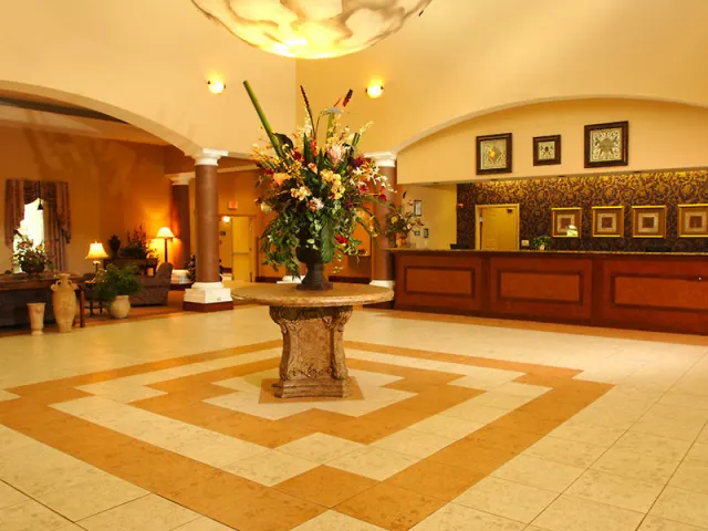 Hawthorn Extended Stay by Wyndham Orlando - photo 3